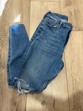 Blue Women's Distressed Skinny Jeans
